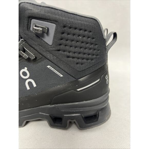 On Cloud Women’s Cloudrock Waterproof Hiking Trail Boots Size 8.5 Black - Picture 4 of 12